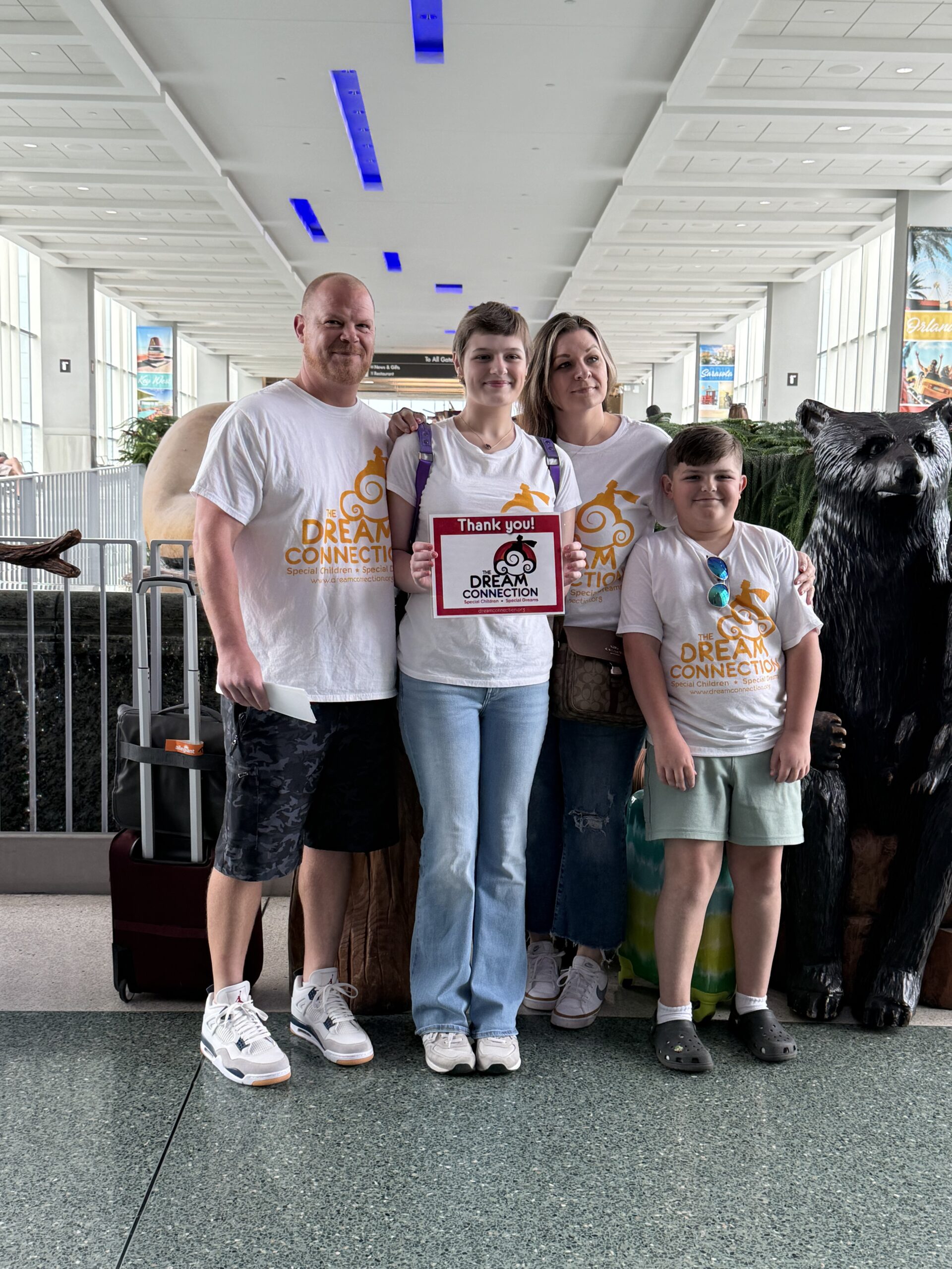 Hero-Rotating Photo-1 Callyn & Family getting ready to leave for her dream trip